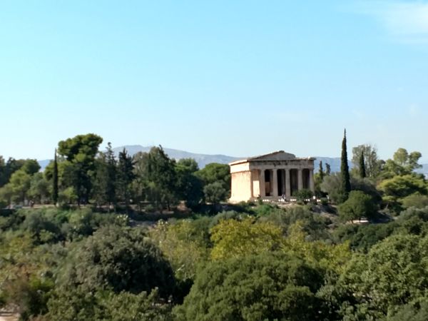 Is Athens worth visiting? 